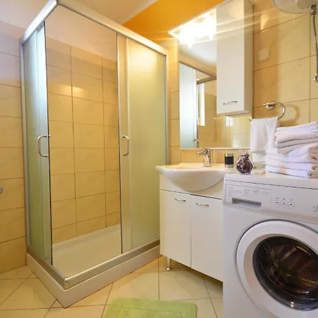 Jukan.2 Apartament Pula