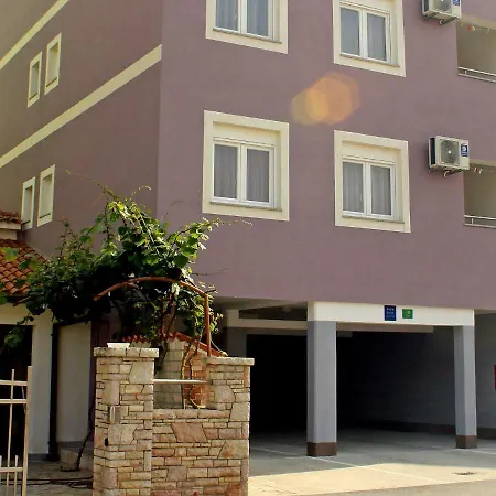 Jukan.2 * Pula